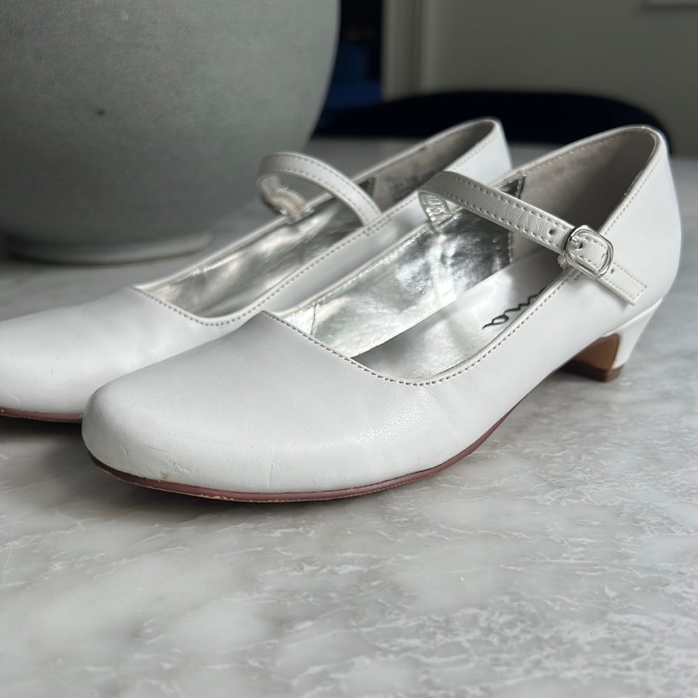 Girls Nina white dress shoes